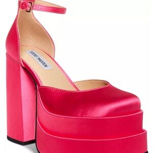 Steve Madden Pink Platforms - Sz 9